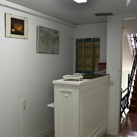 Guest house Isabel Ii Figueres (Girona)