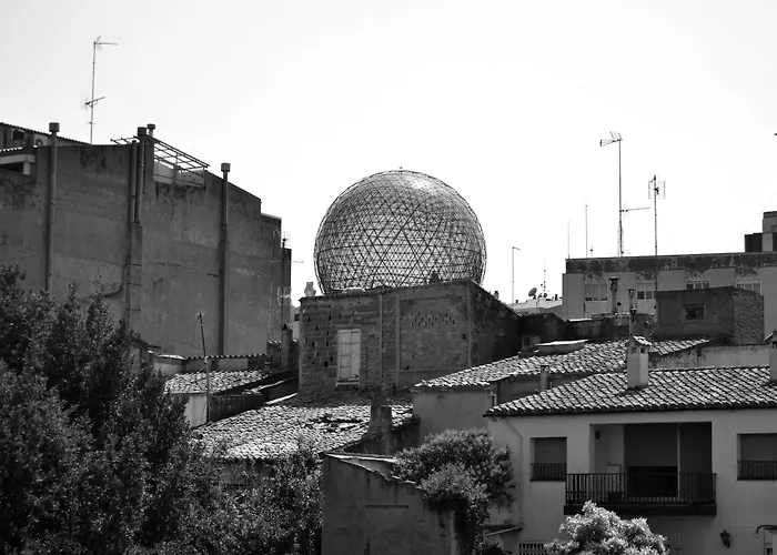 Isabel Ii * Figueres (Girona)